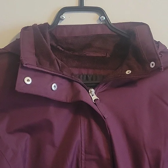 Soft Shell Jacket - Picture 4 of 8